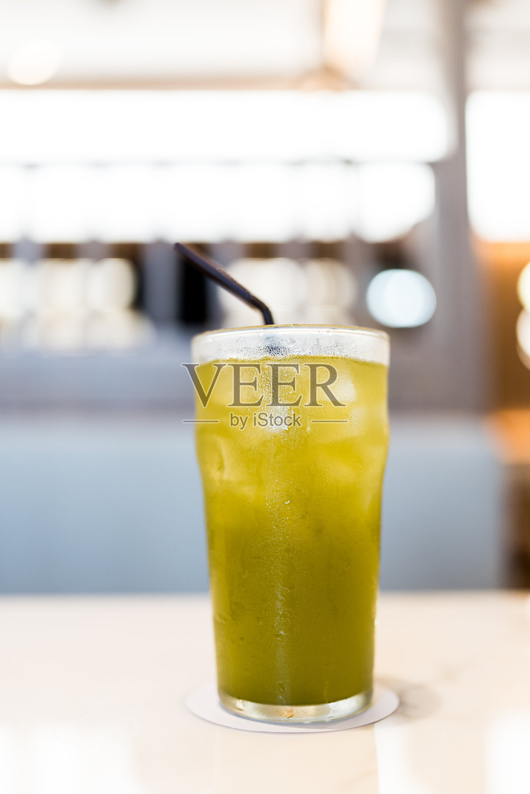 清爽的冰绿茶照片摄影图片