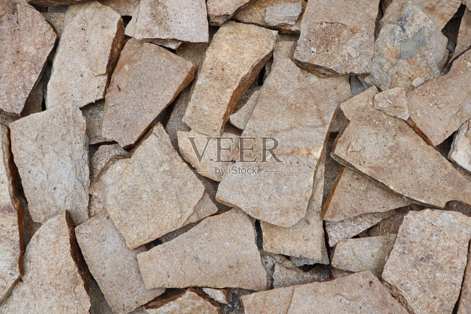 天然纹理石砖，适用于园林绿化和建筑项目。照片摄影图片