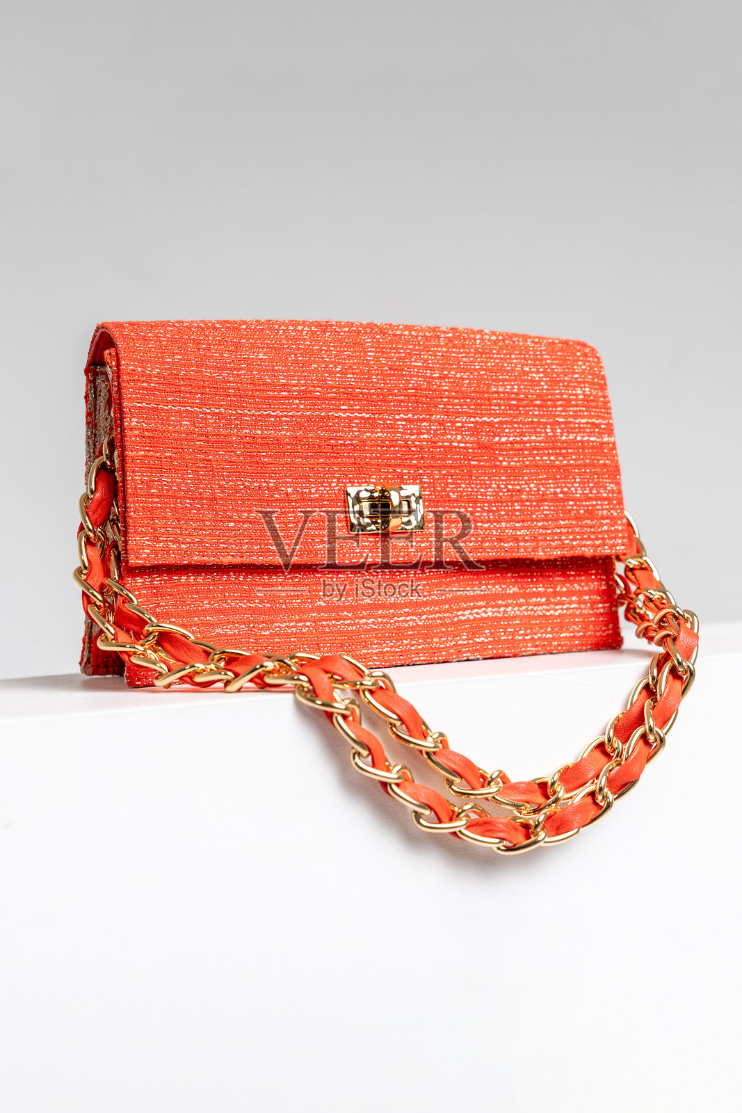 孤立在白色背景上的手提包照片摄影图片