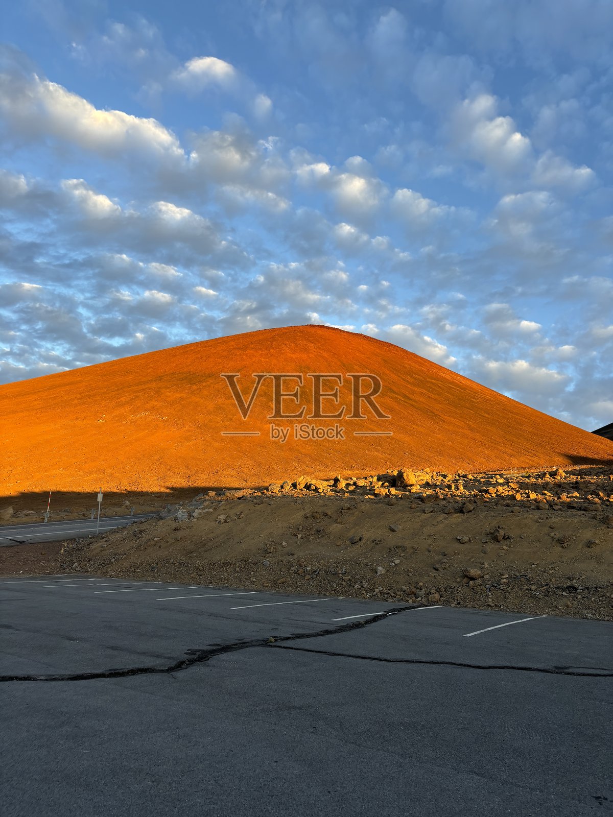 毛纳基山上的小山照片摄影图片