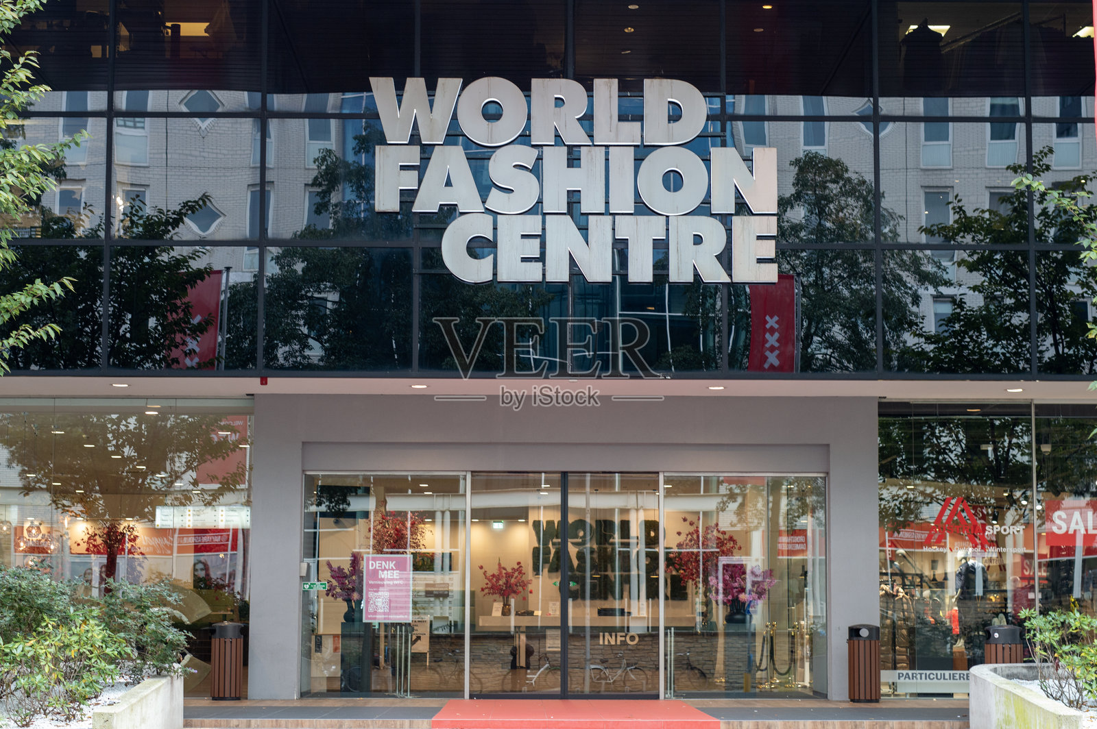 世界时尚中心入口照片摄影图片
