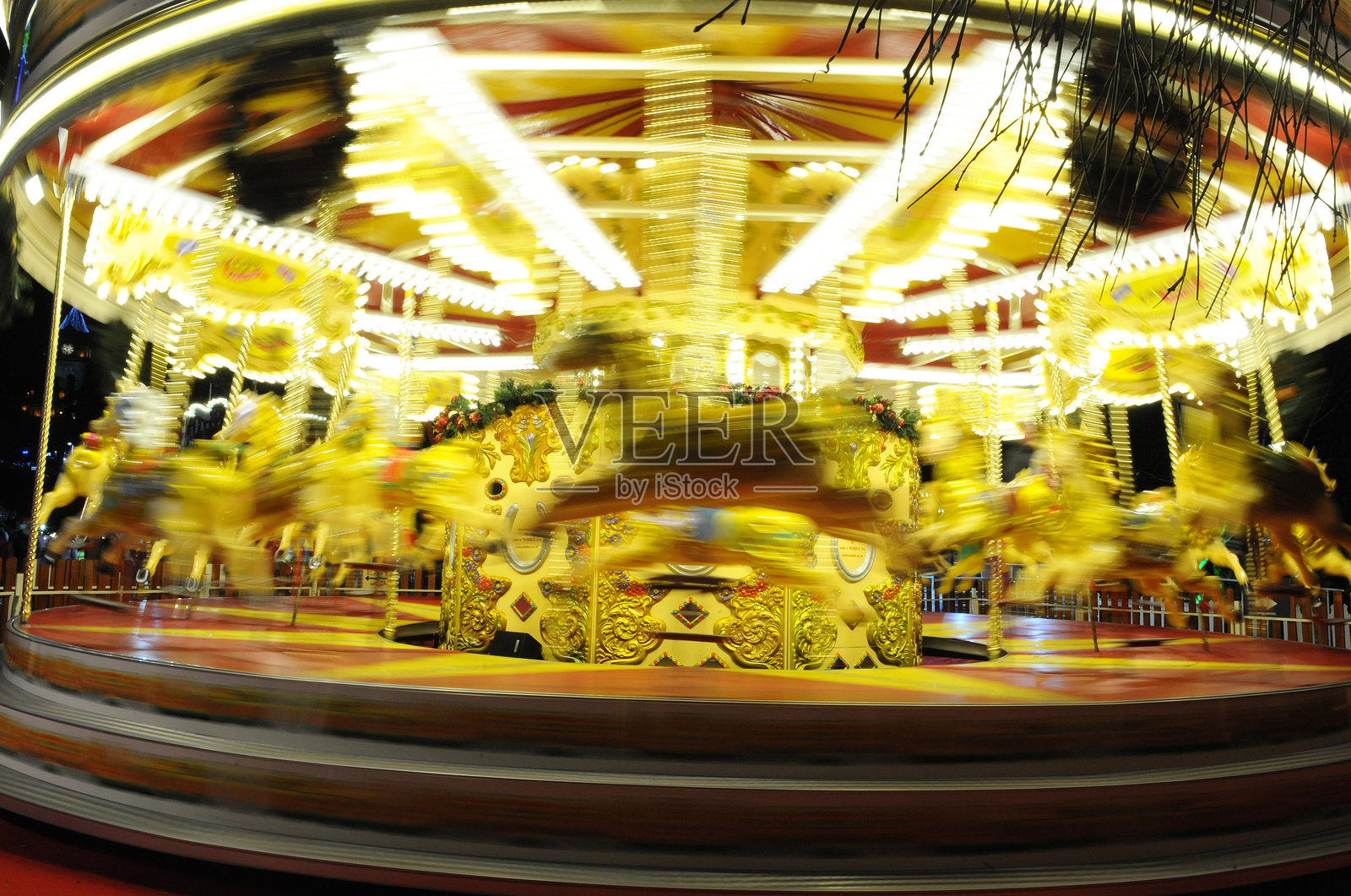 爱丁堡的旋转木马照片摄影图片