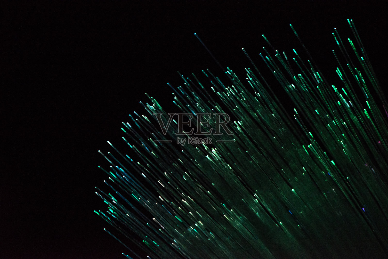 光纤电缆 - 全球数据传输照片摄影图片