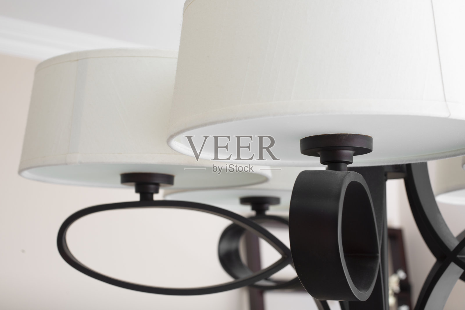 现代灯具照片摄影图片