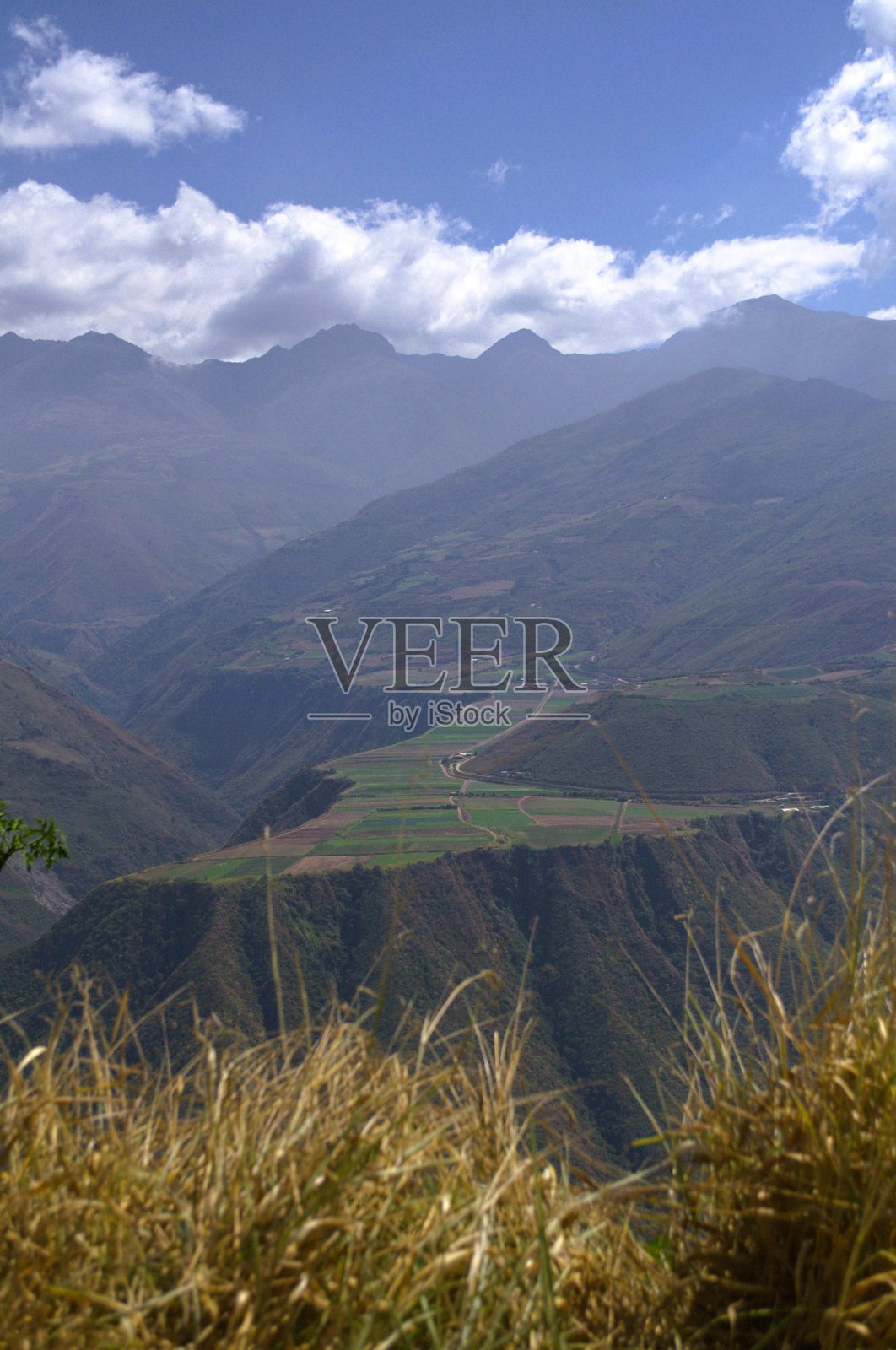 特鲁希略州的山脉。照片摄影图片