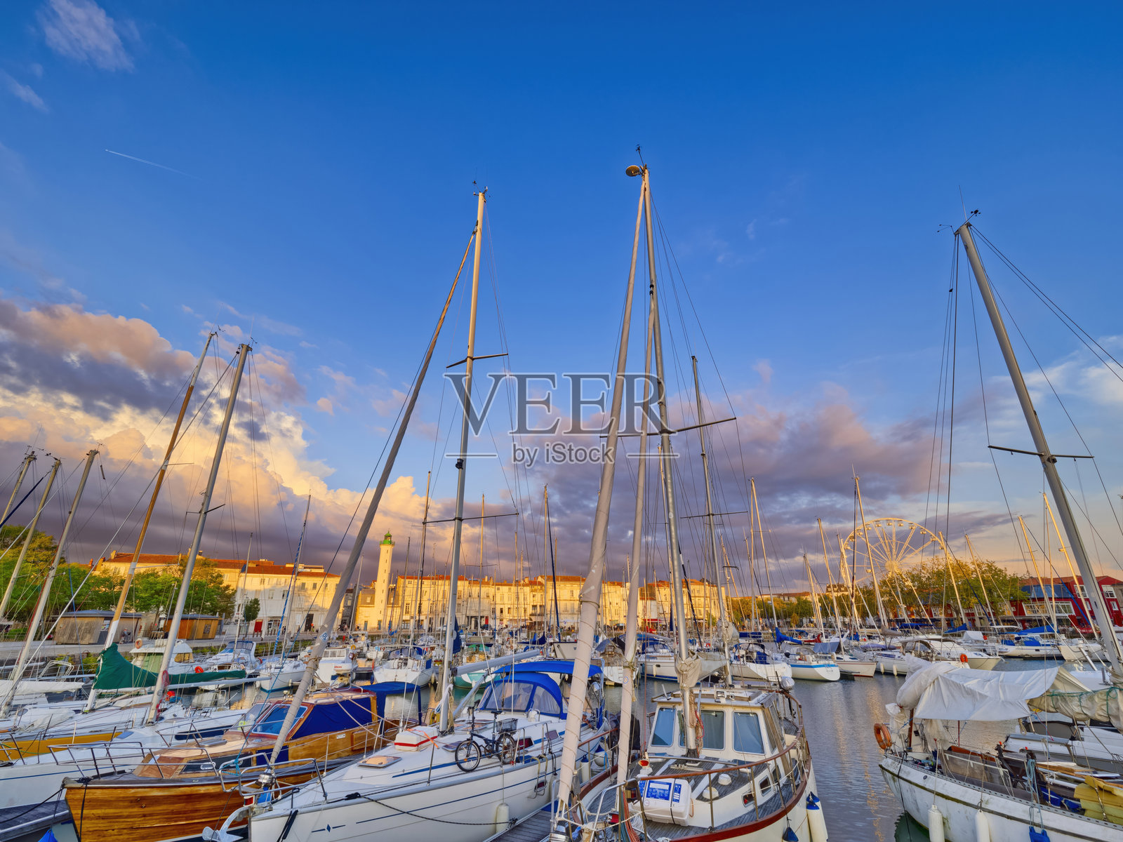 法国的拉罗谢尔海滨小镇照片摄影图片