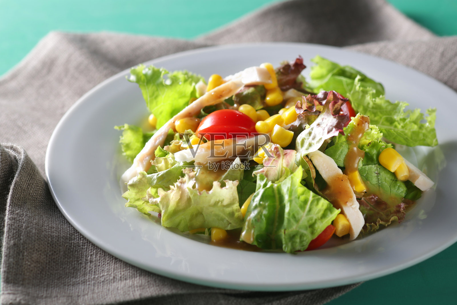 各种沙拉盛在碗中的图片照片摄影图片