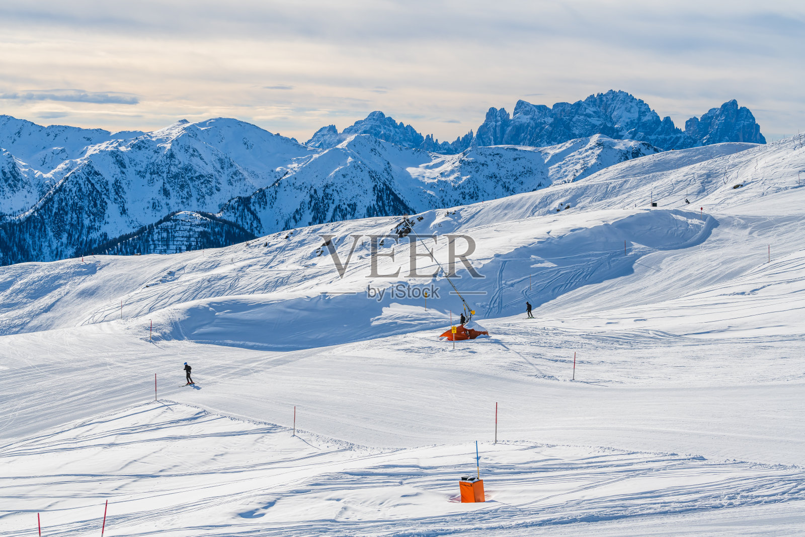 奥地利-意大利边境的西利安霍赫普斯塔尔滑雪度假村。照片摄影图片