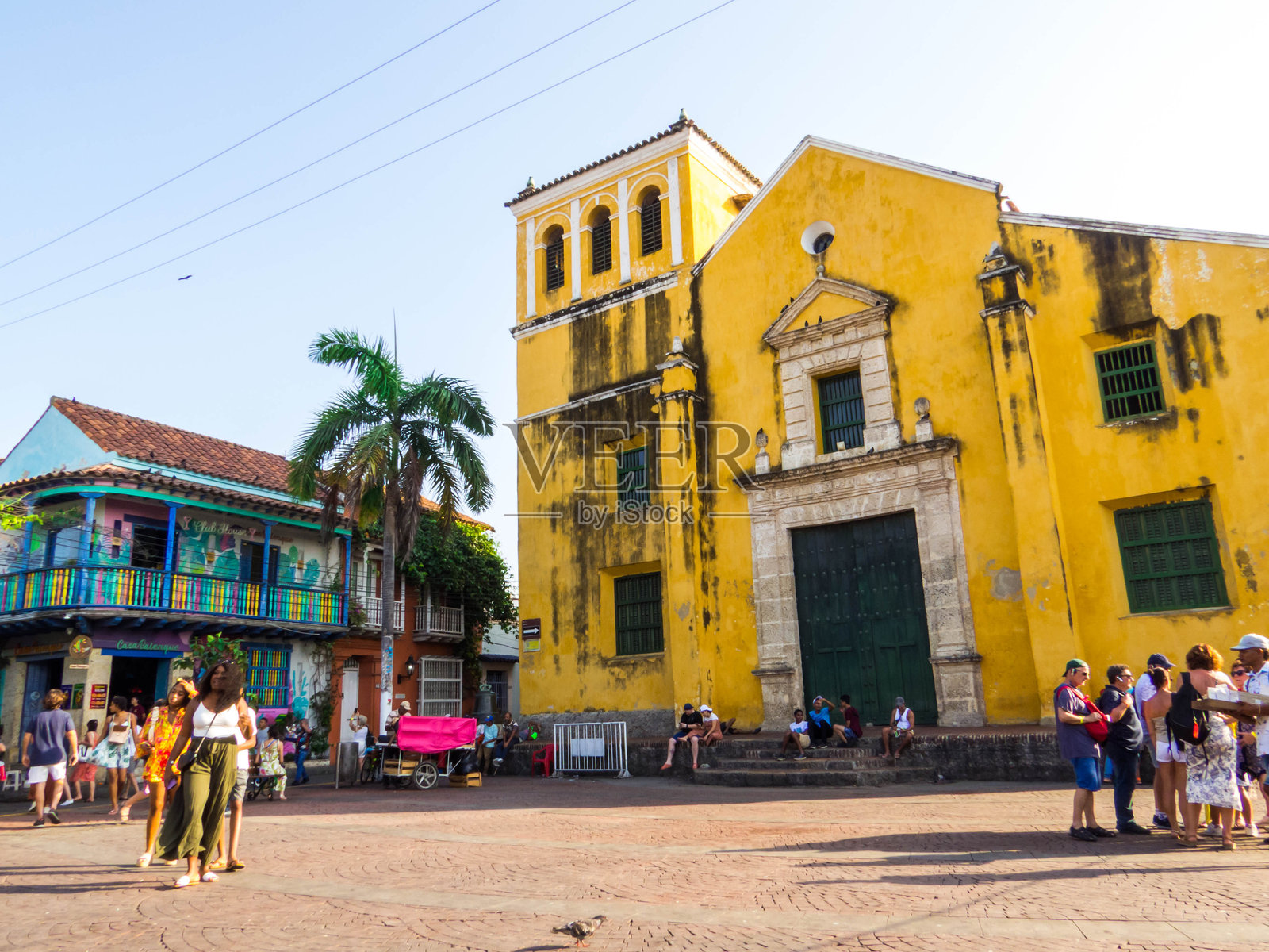 哥伦比亚卡塔赫纳的三位一体广场照片摄影图片