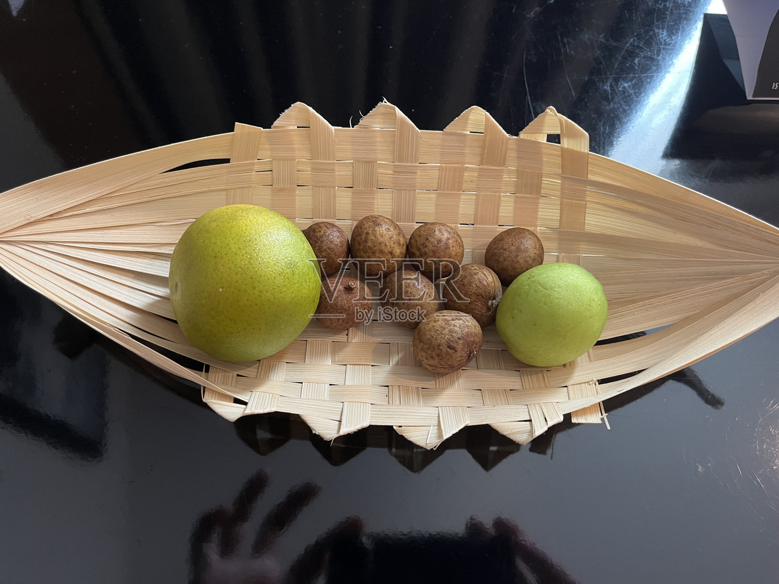 柑橘、龙眼和越南苹果照片摄影图片