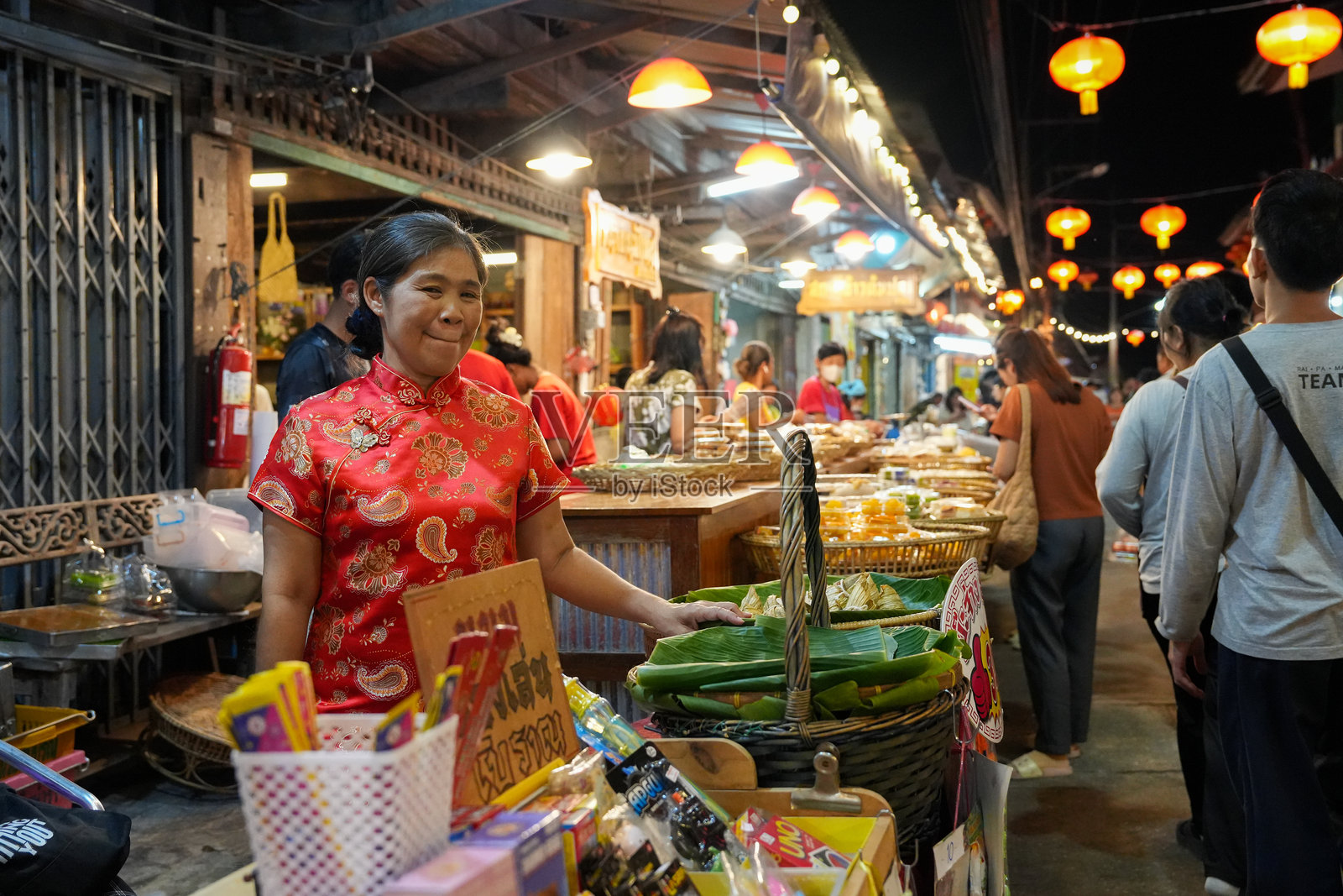 泰国春武里府芭提雅区的查克瑙市场照片摄影图片