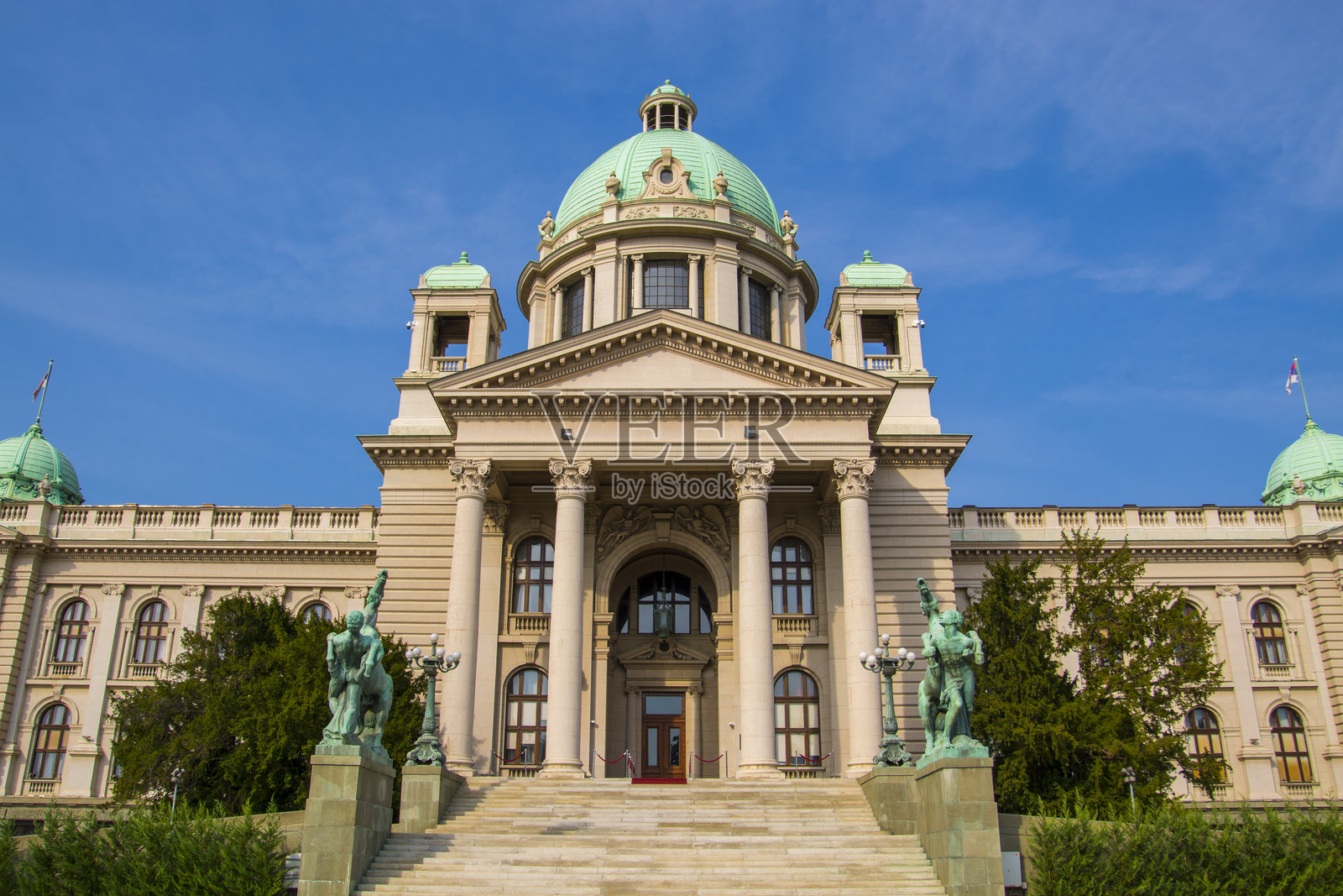 塞尔维亚共和国国民议会大厦照片摄影图片