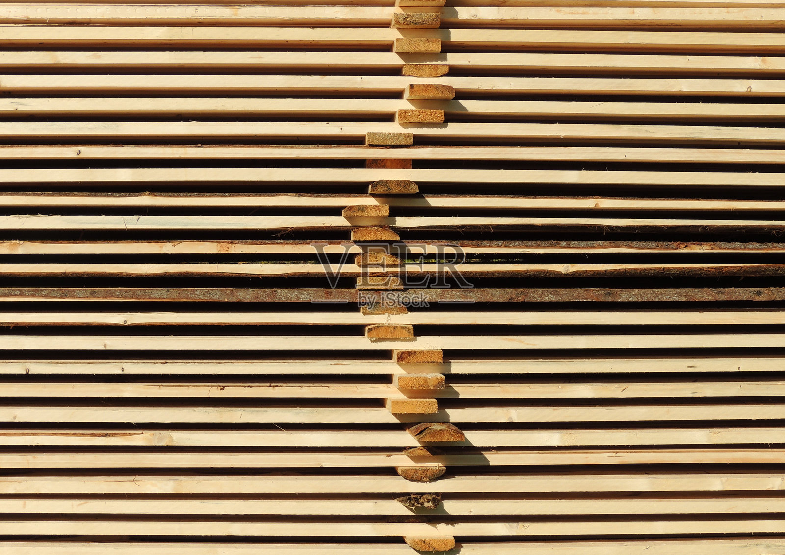 堆叠的木板作为自然纹理照片摄影图片