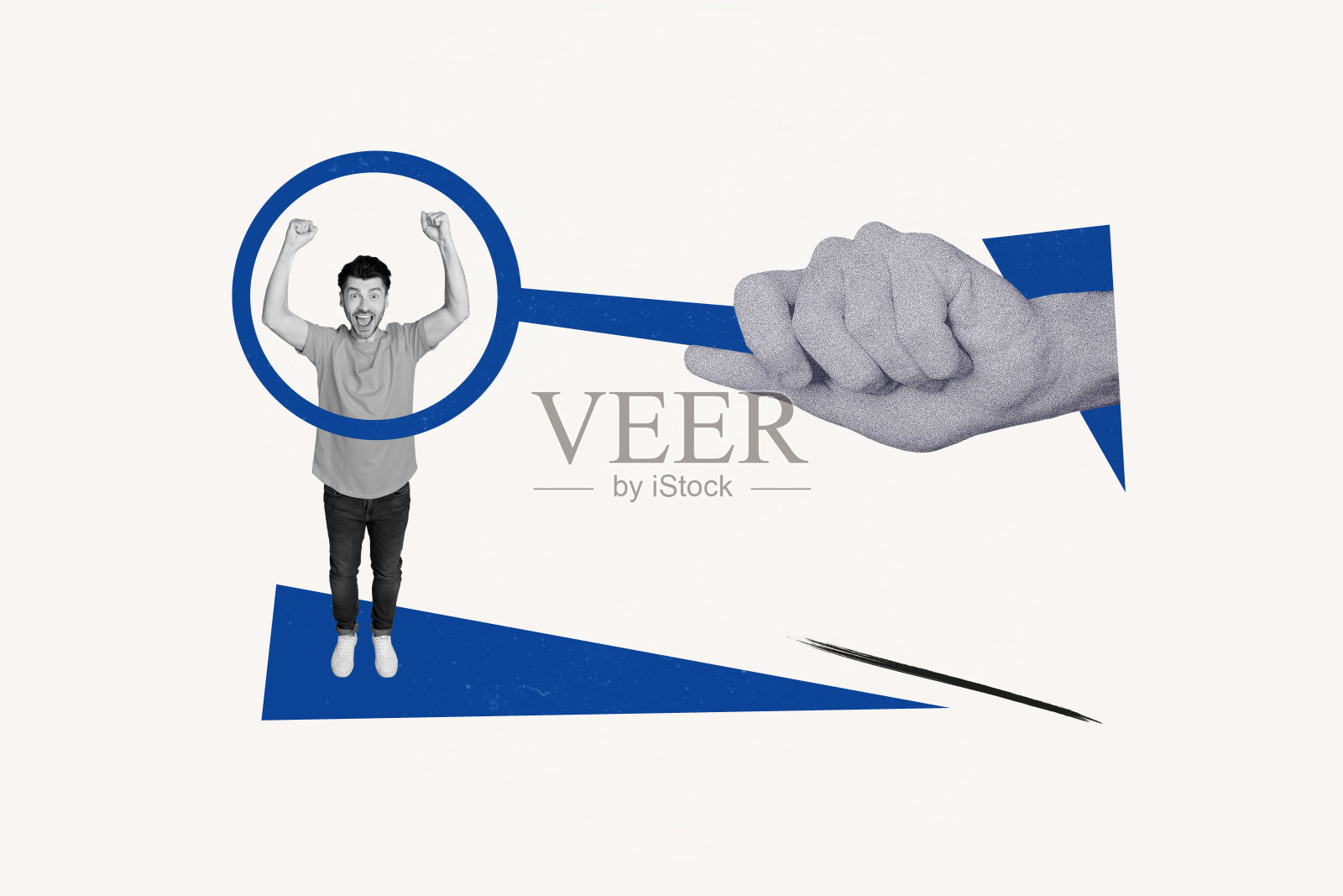 创意拼贴照片，手持放大镜，观察有趣的男人举拳的行为，背景为白色。照片摄影图片