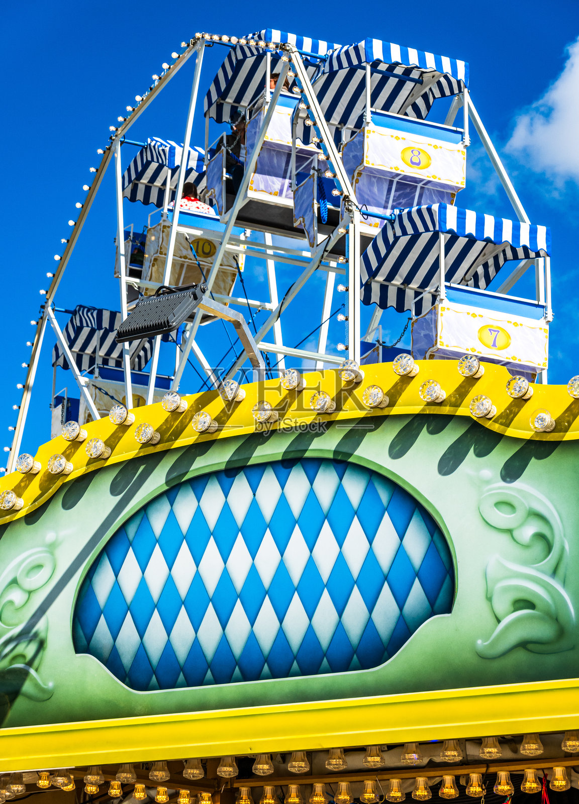 慕尼黑特雷西恩广场著名的摩天轮照片摄影图片