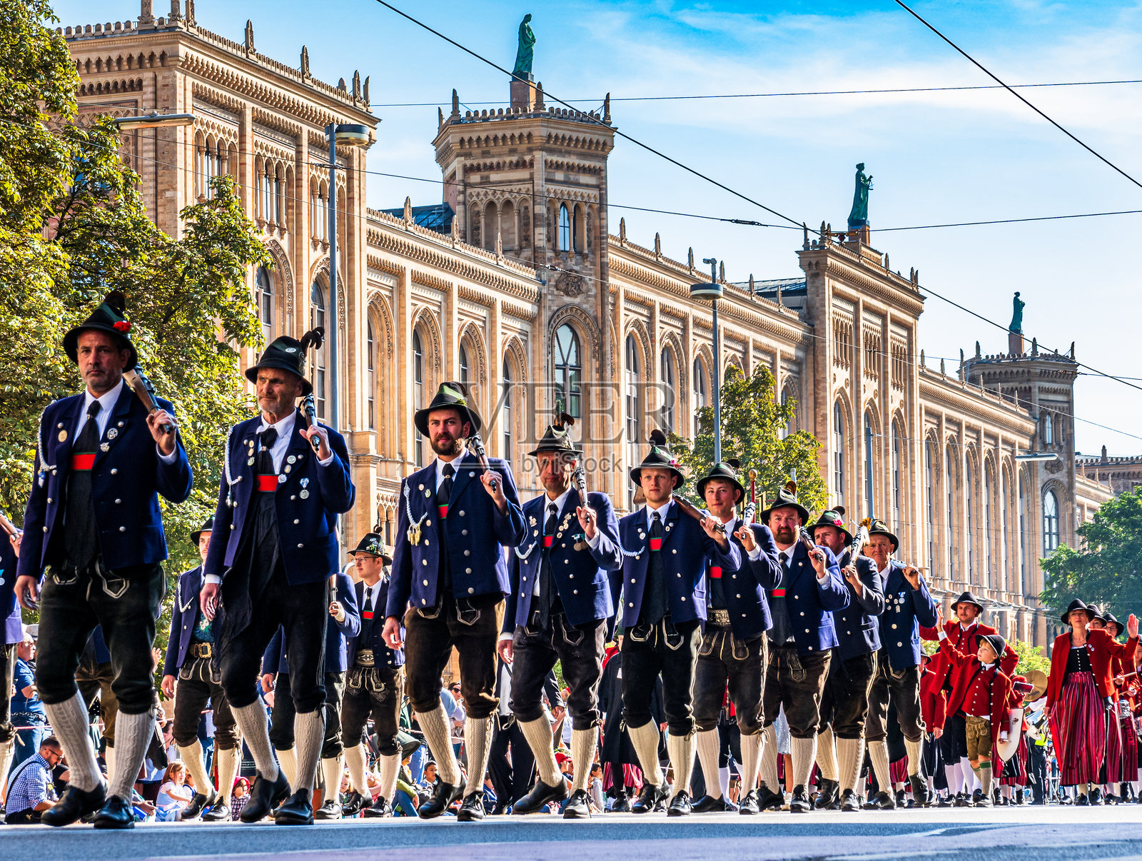 慕尼黑啤酒节开幕式游行照片摄影图片