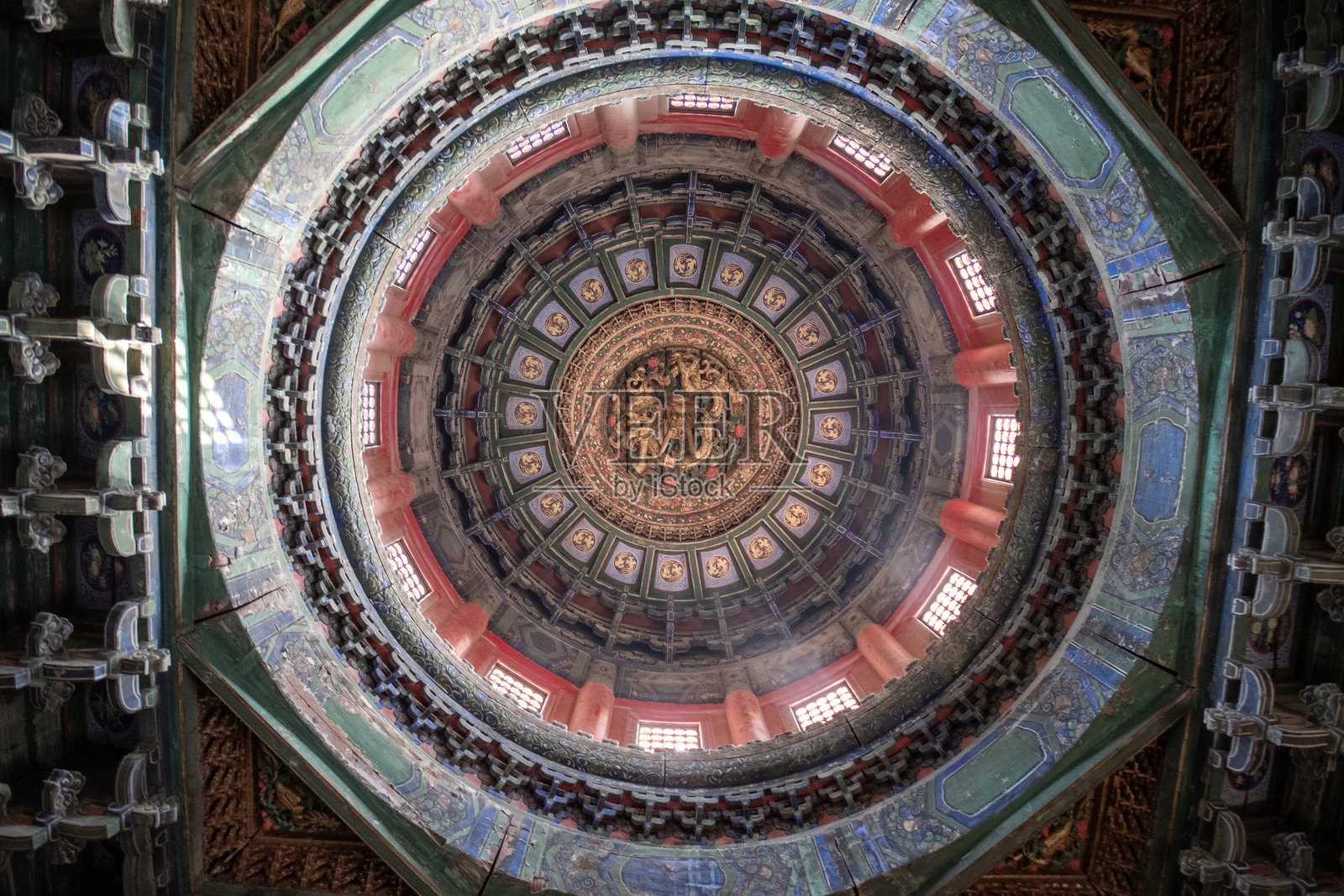 故宫的龙舟照片摄影图片