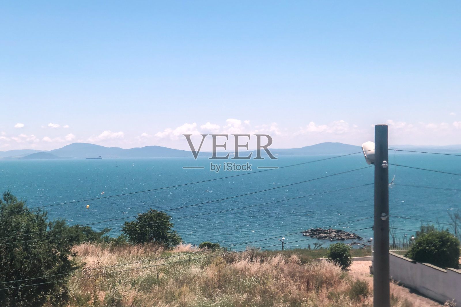 从阳台俯瞰黑海的景色照片摄影图片