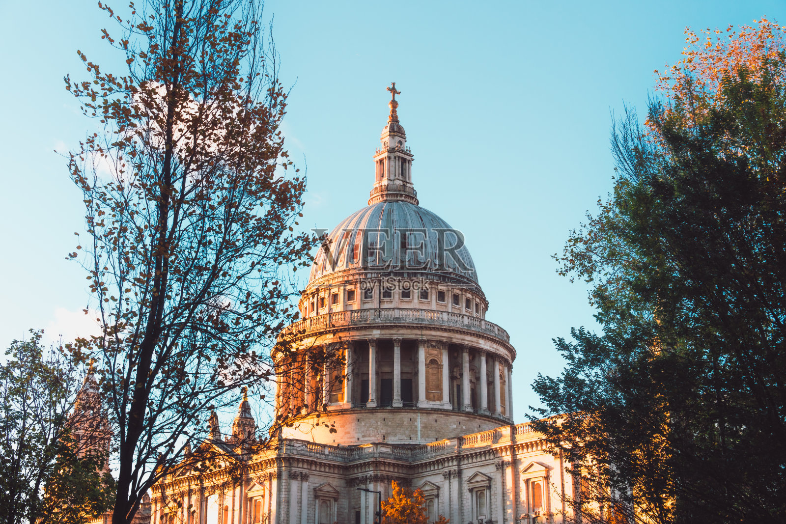 伦敦圣保罗大教堂照片摄影图片