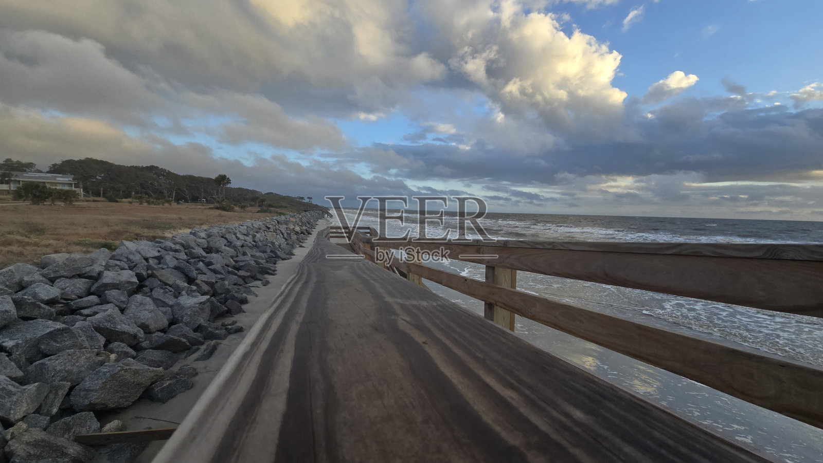 乔治亚州杰基尔岛步道上的海洋景观照片摄影图片