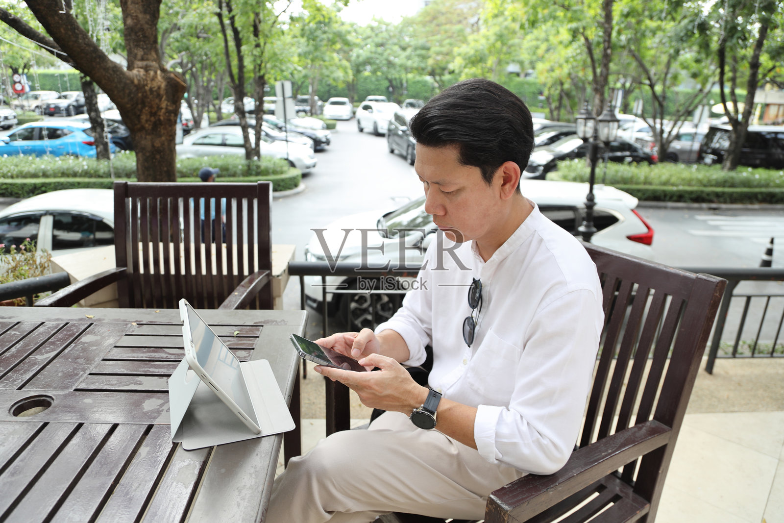亚洲商界人士照片摄影图片