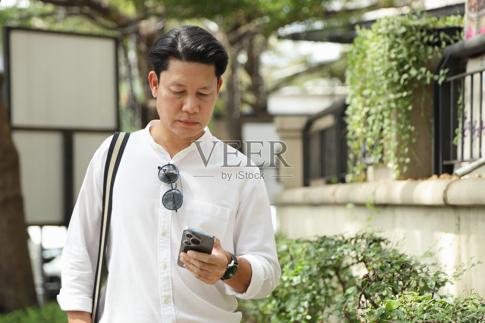 亚洲商界人士照片摄影图片