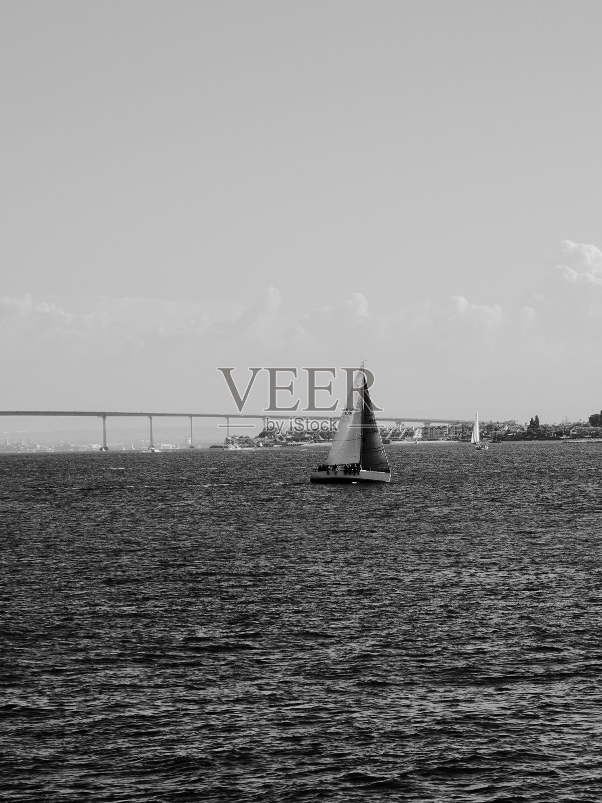 圣地亚哥码头帆船航行照片摄影图片