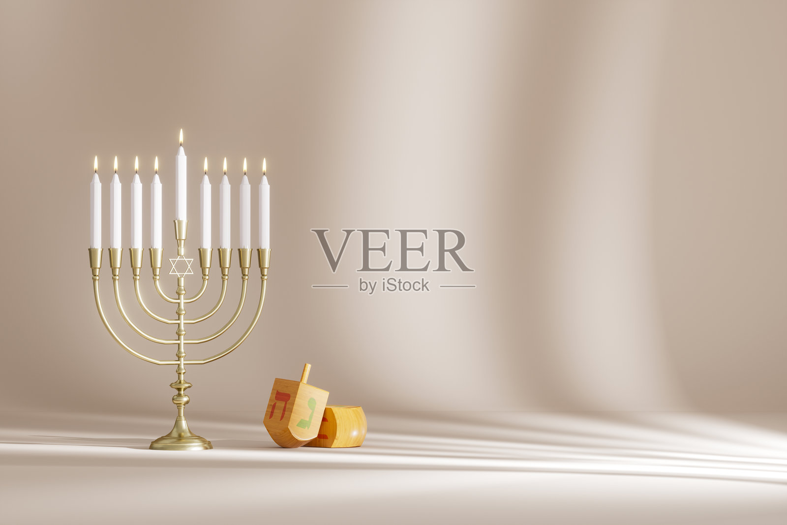 光明节，犹太节日与烛台和陀螺照片摄影图片