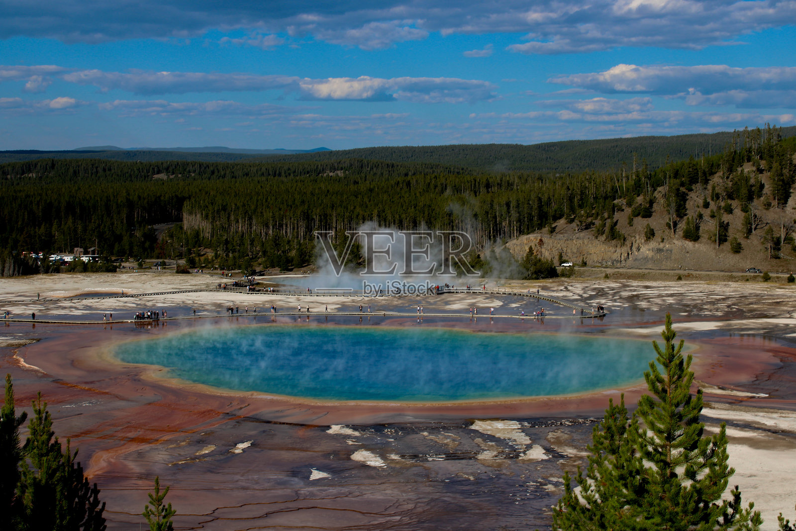 大棱镜温泉照片摄影图片
