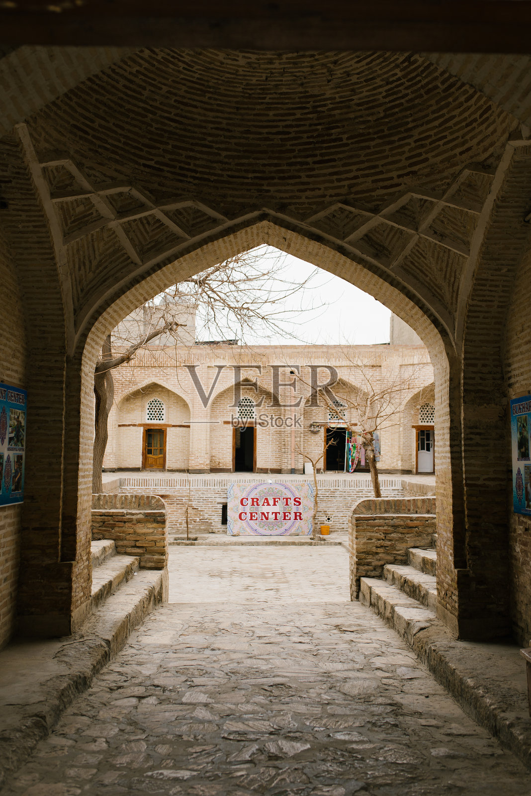 布哈拉的赛菲丁驿站照片摄影图片