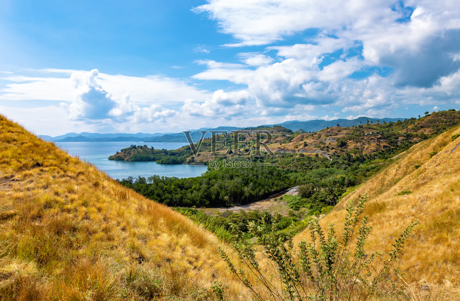 东海岸，拉布安巴霍，东努沙登加拉，弗洛雷斯，印度尼西亚，东南亚。照片摄影图片