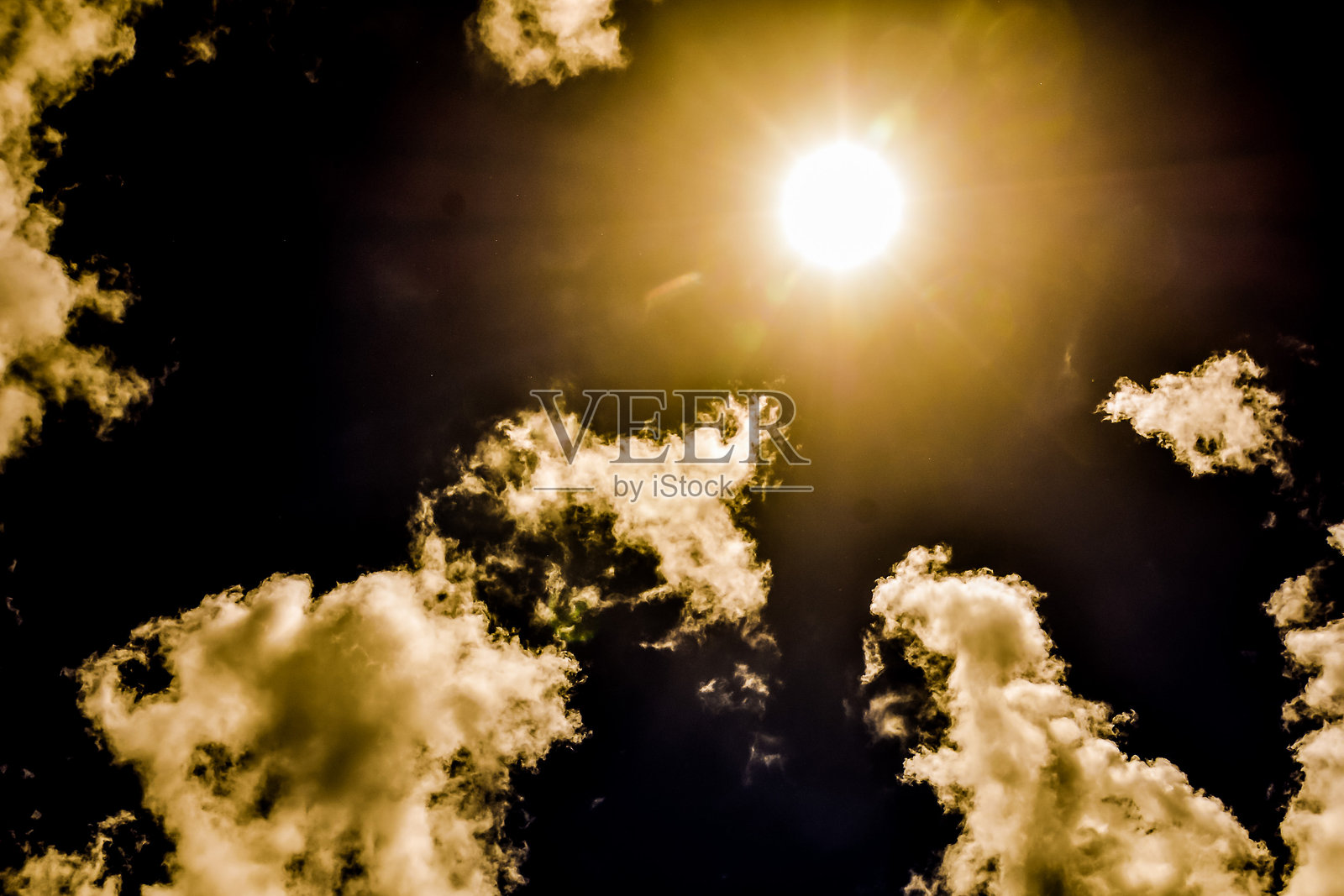 蓝天与云朵特写照片摄影图片