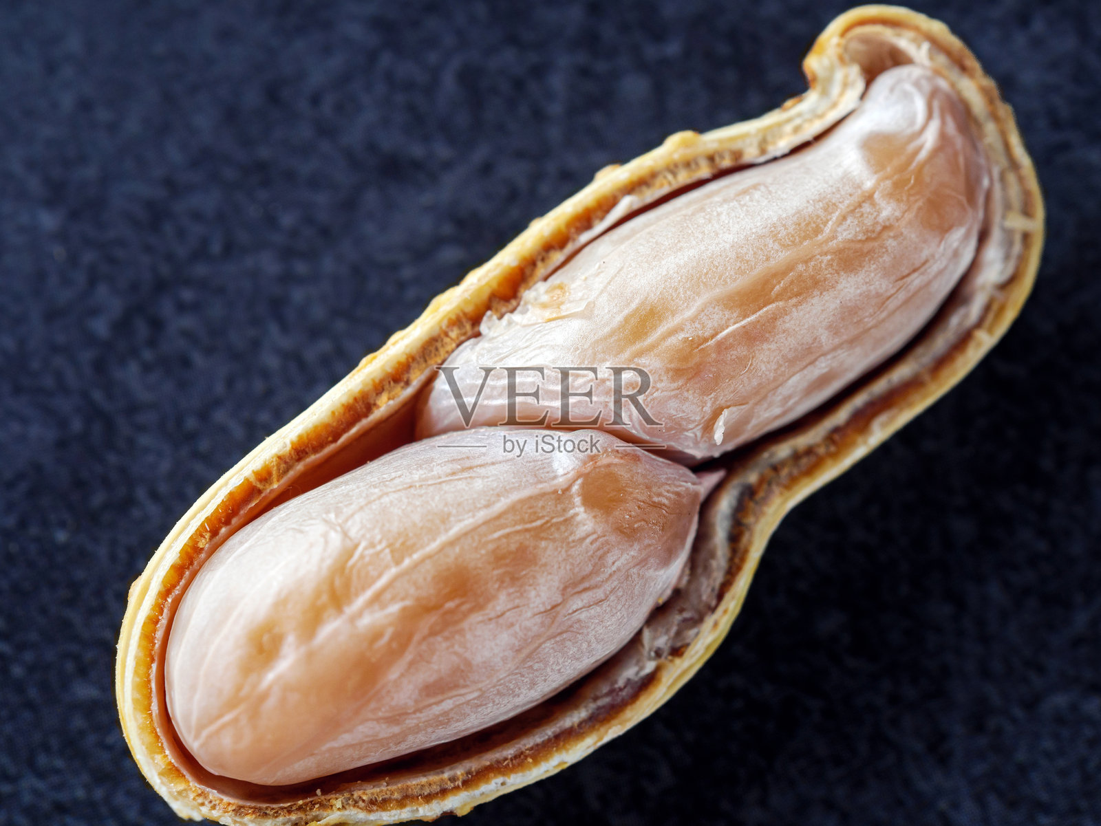 煮花生特写，俯视花生，微距摄影照片摄影图片