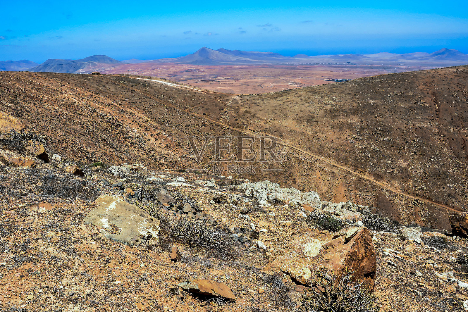 干燥的沙漠景观照片摄影图片