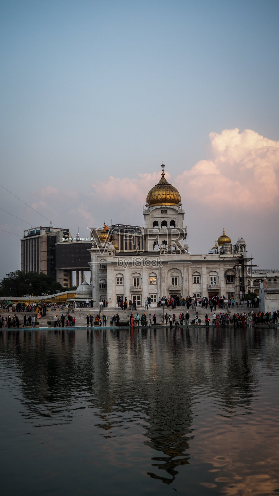 德里舍尔班格拉萨希布寺的建筑风格照片摄影图片