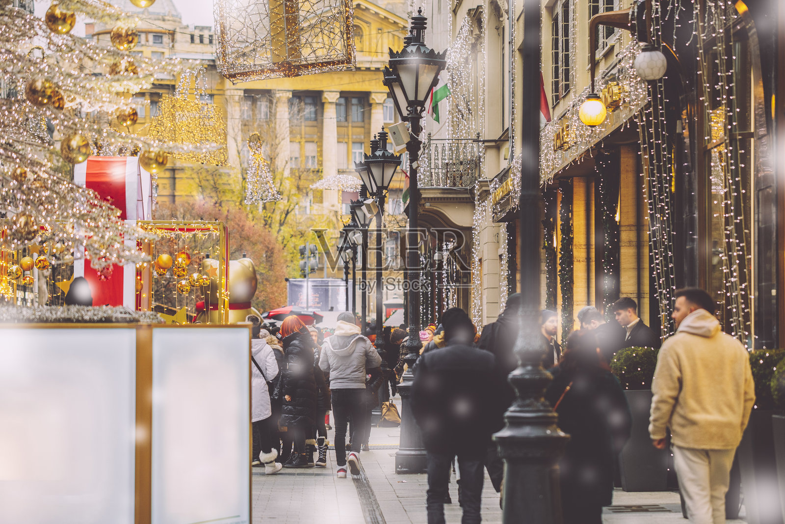 圣诞市场的冬季购物照片摄影图片