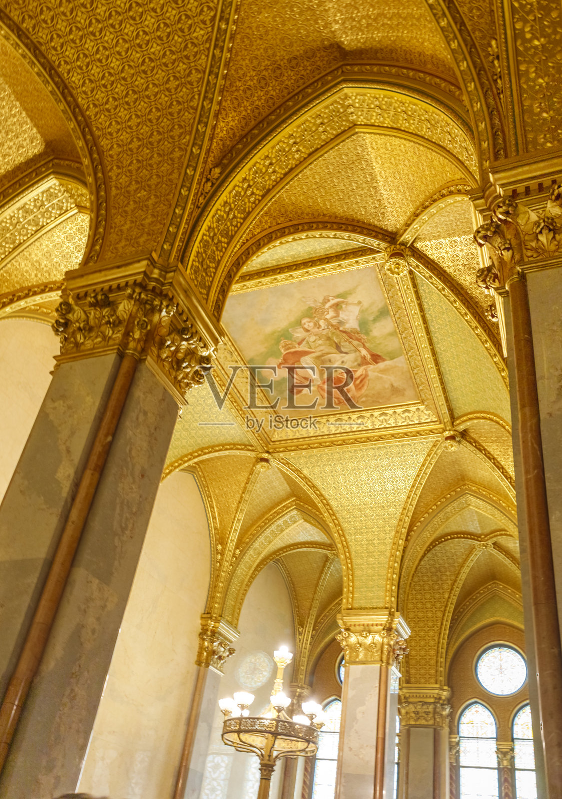 匈牙利国会大厦的宏伟内部照片摄影图片