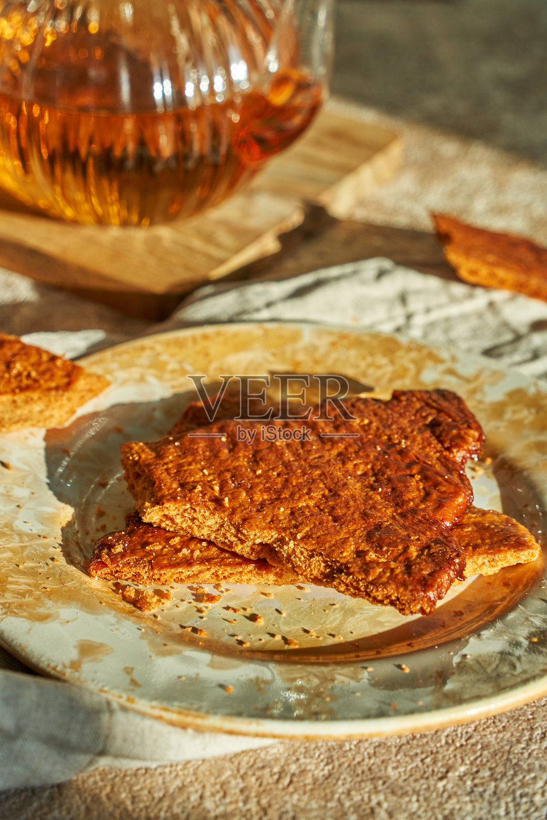 Kkurungi - 韩国甜点，薄烤可颂照片摄影图片