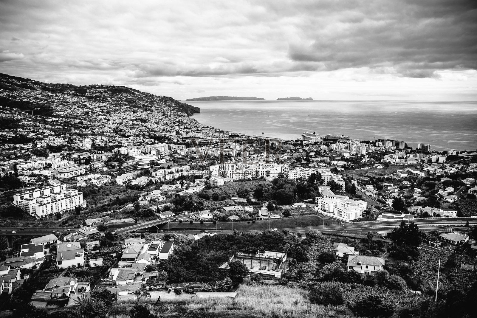 迷人的海边城市景观照片摄影图片