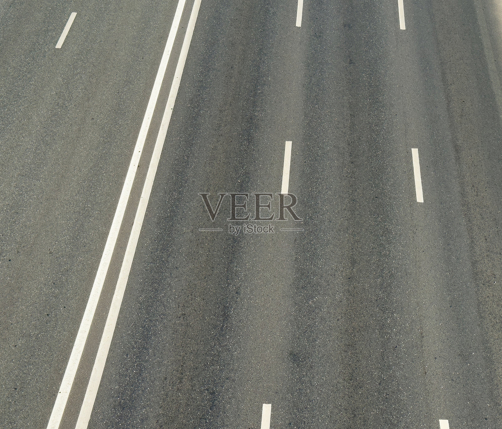 一条没有汽车的白线公路照片摄影图片