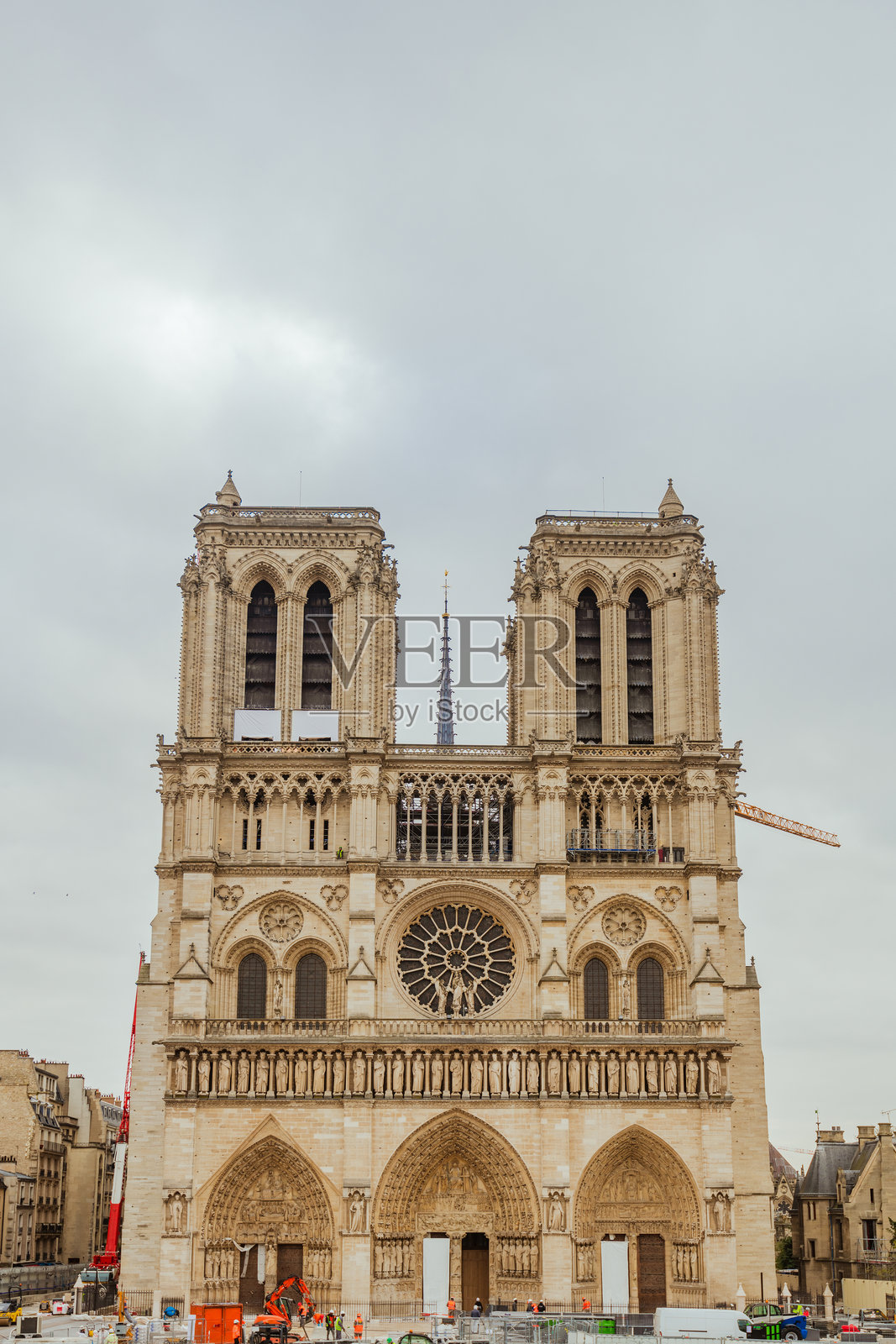 巴黎圣母院的重建照片摄影图片