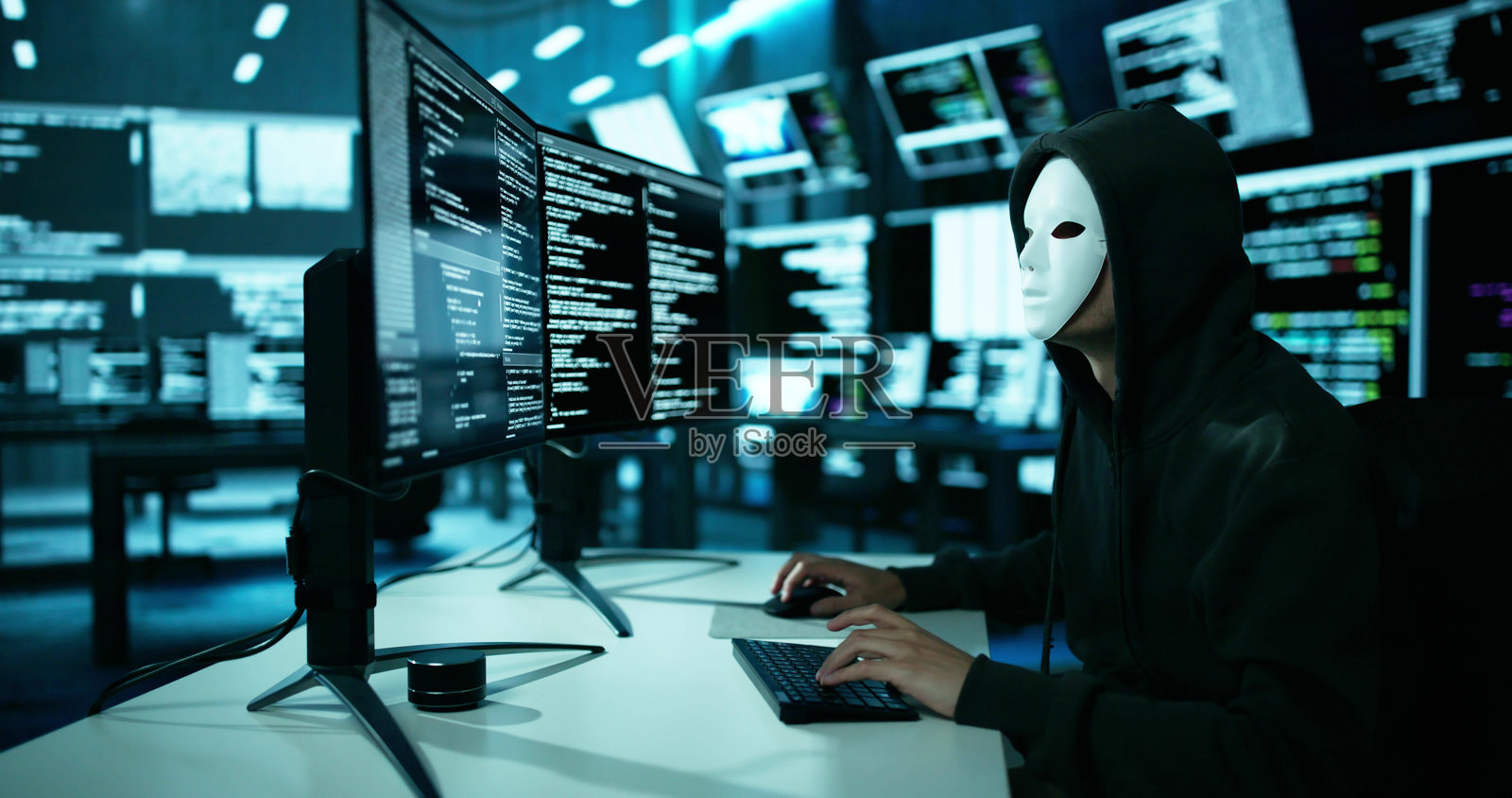 窃取安全数据和信息照片摄影图片