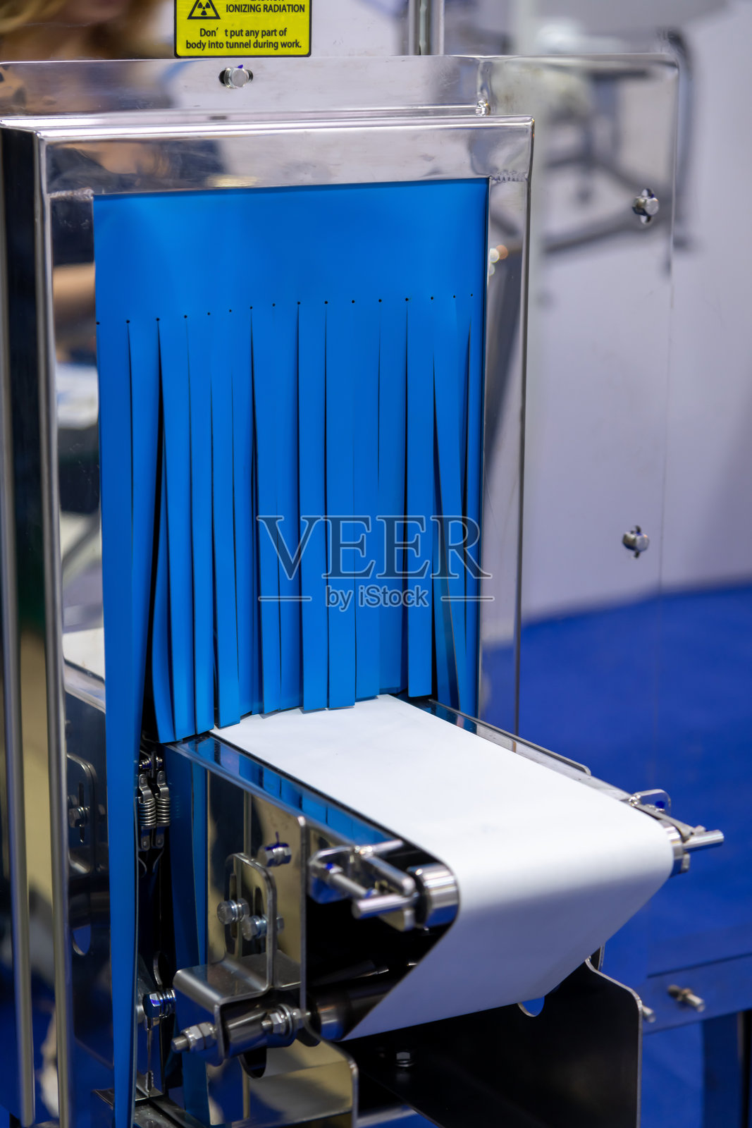 X光检查机的传送带照片摄影图片