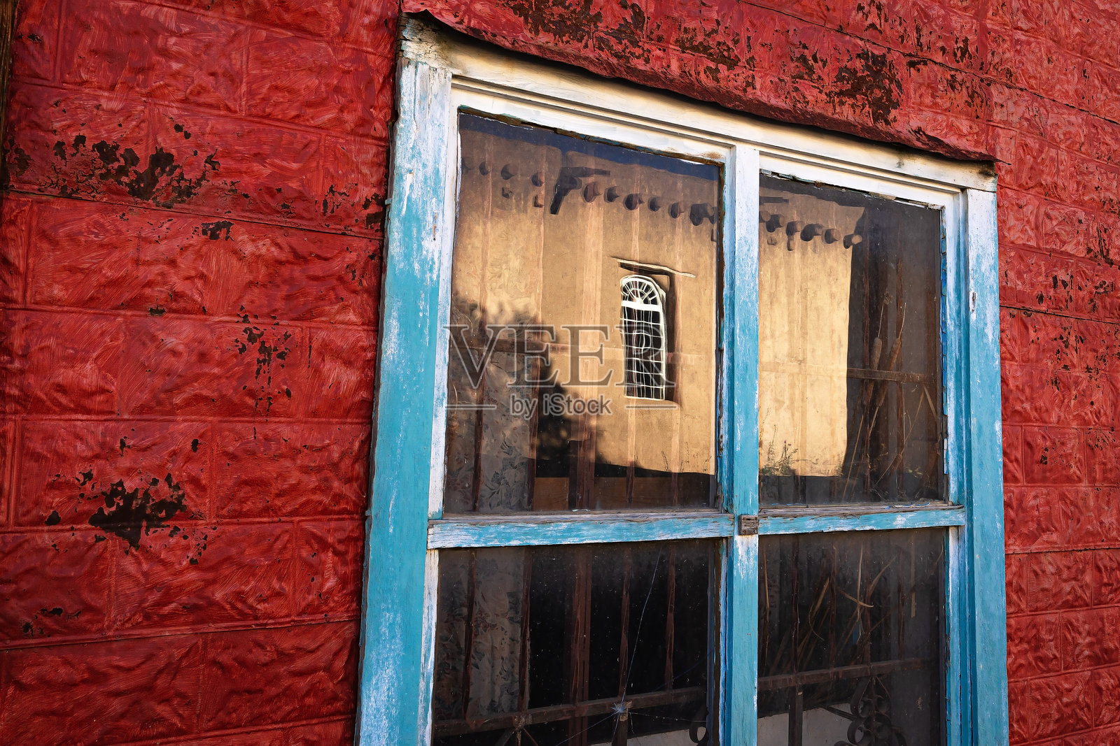 窗户反射照片摄影图片