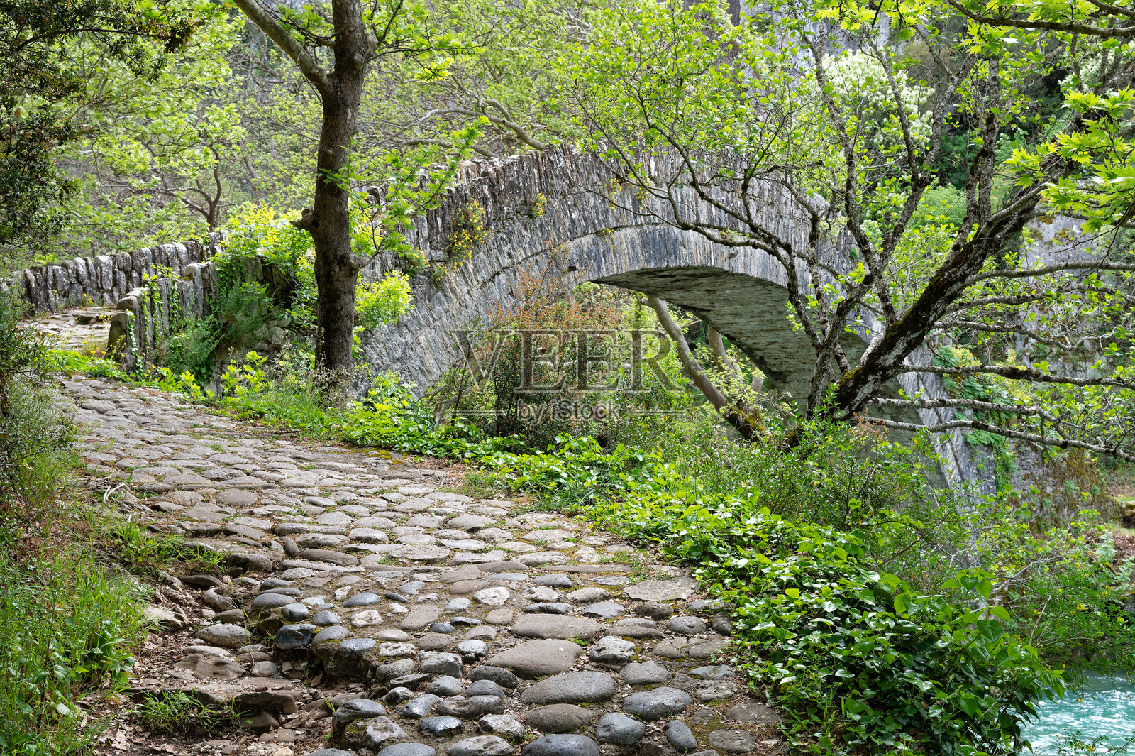 希腊的古老桥梁照片摄影图片