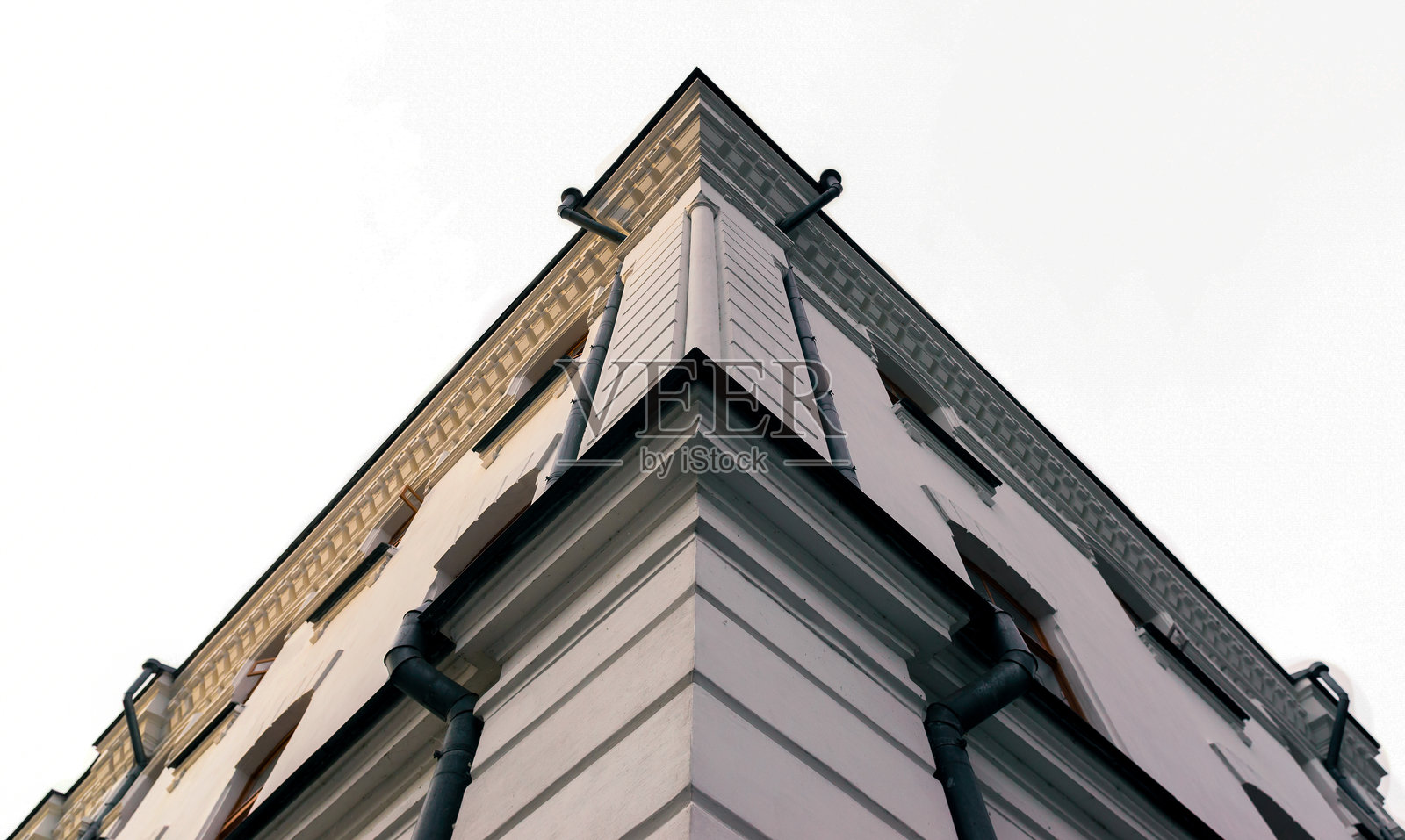 复古石屋的底部视角角落照片摄影图片