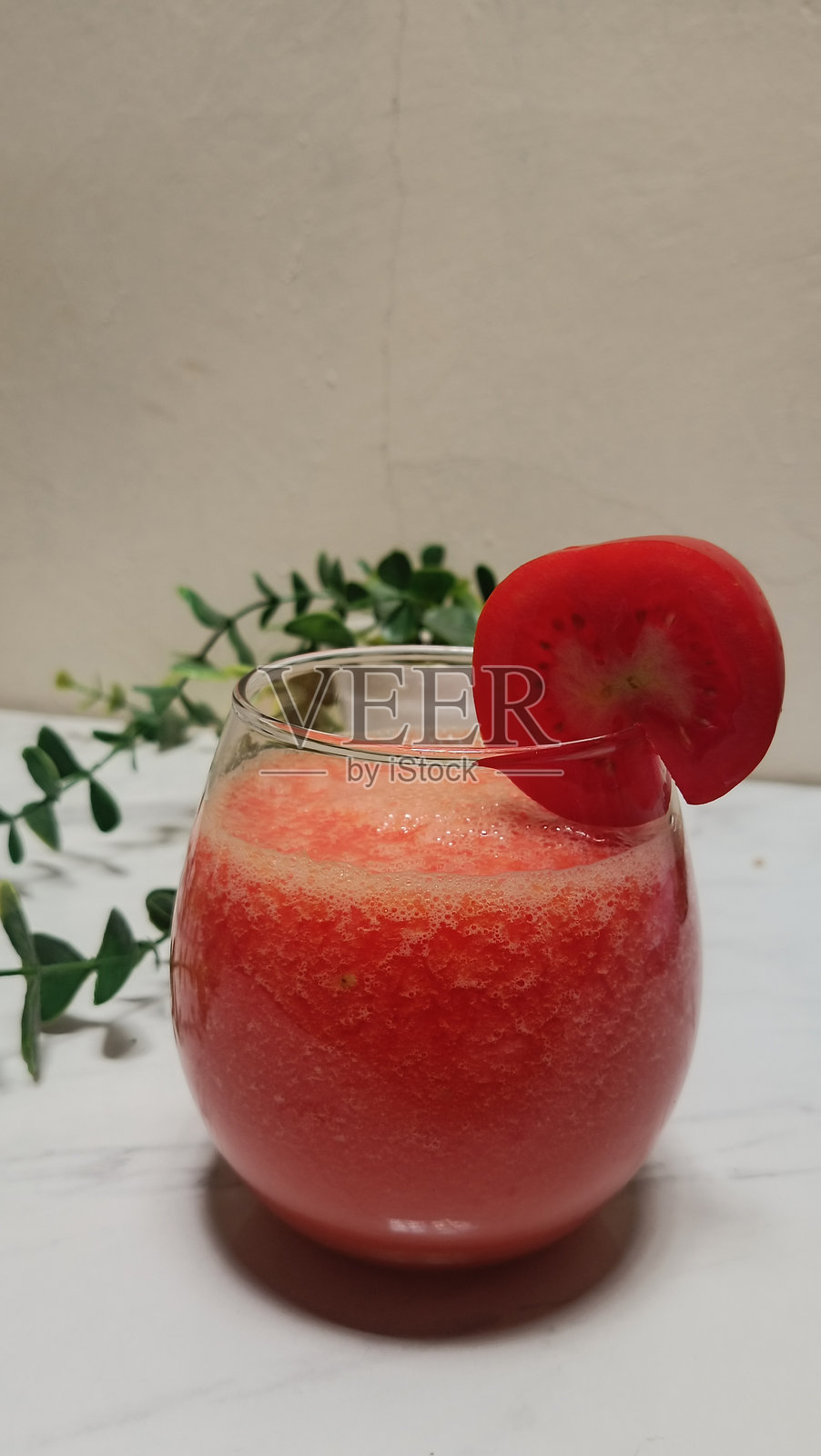 一杯番茄汁照片摄影图片