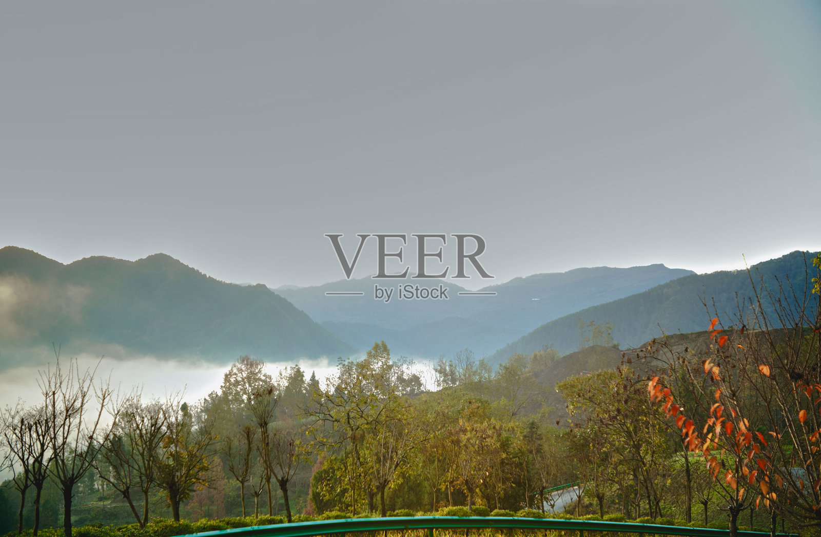 云彩照片摄影图片