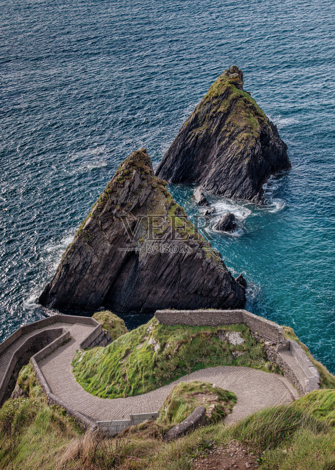 邓昆码头，丁格尔半岛照片摄影图片
