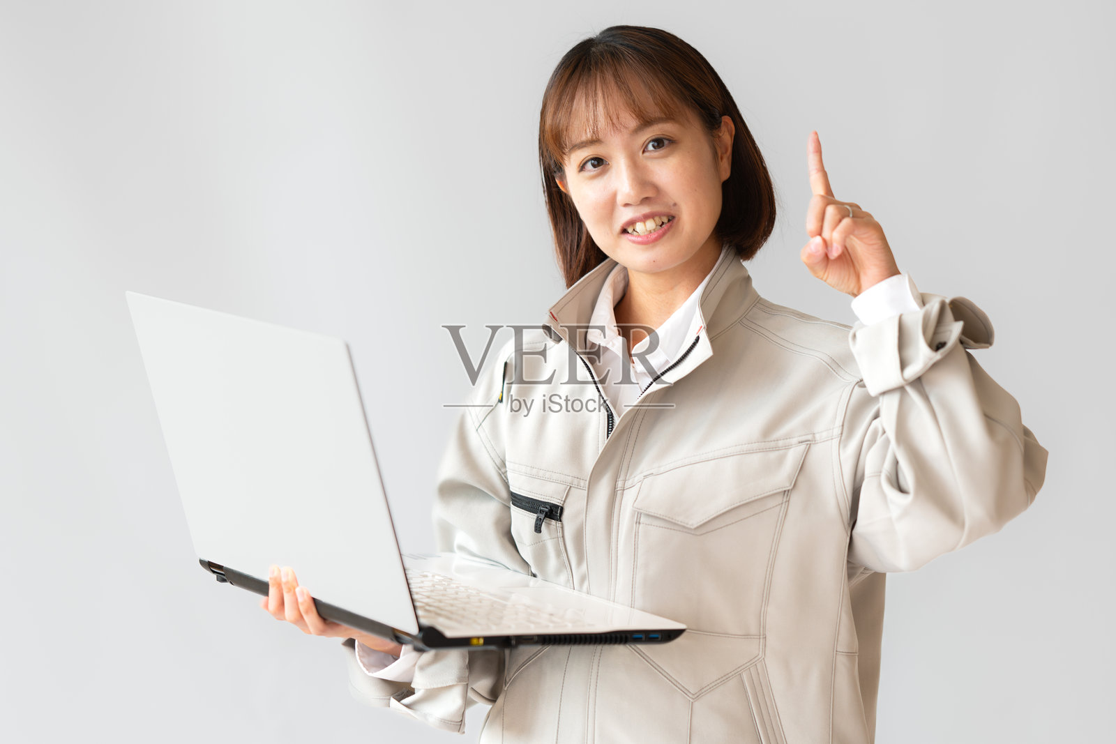 电脑和女人照片摄影图片